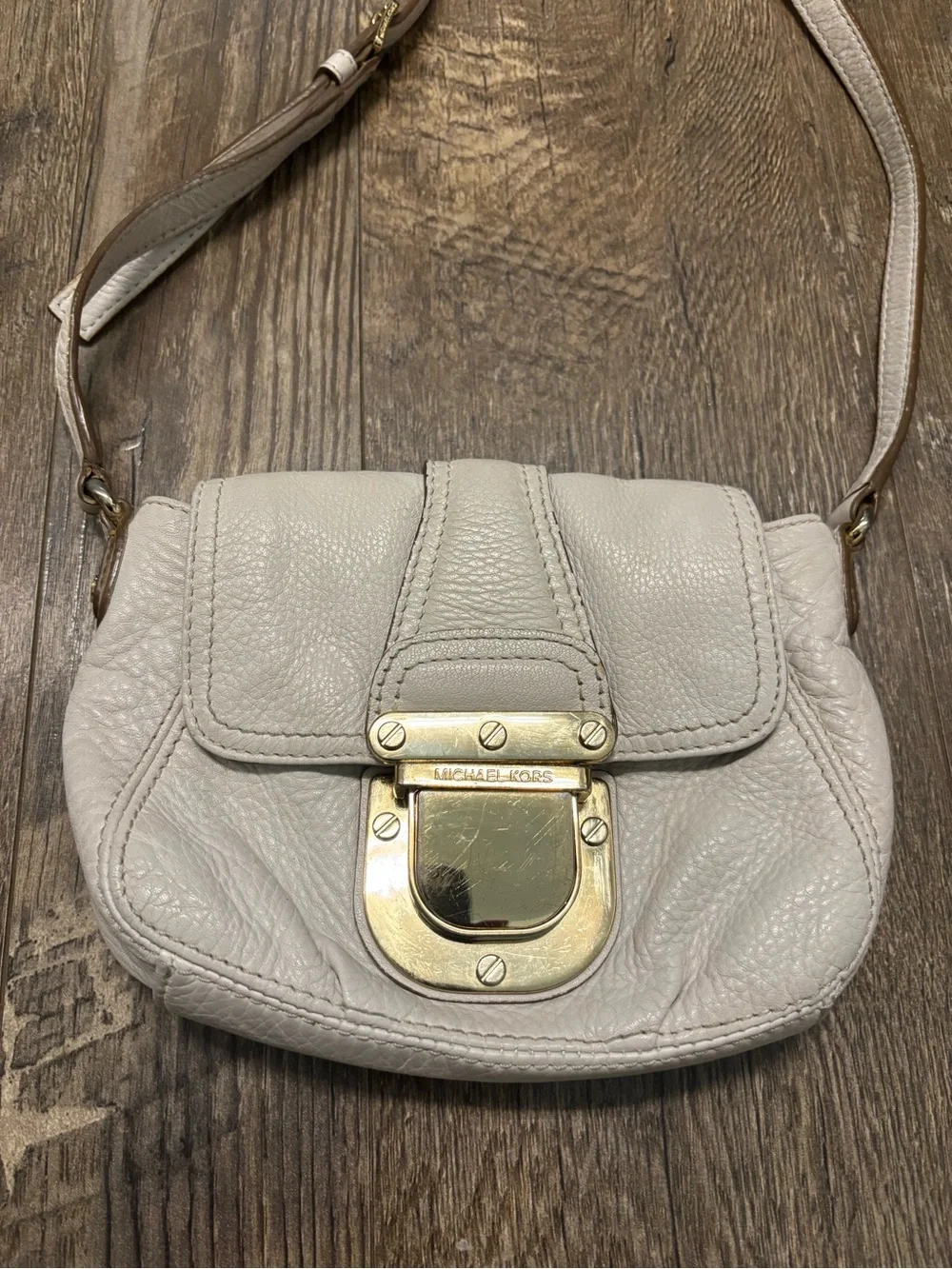 Michael Kors Charlton Small Crossbody  Pebbled Leather *read description
